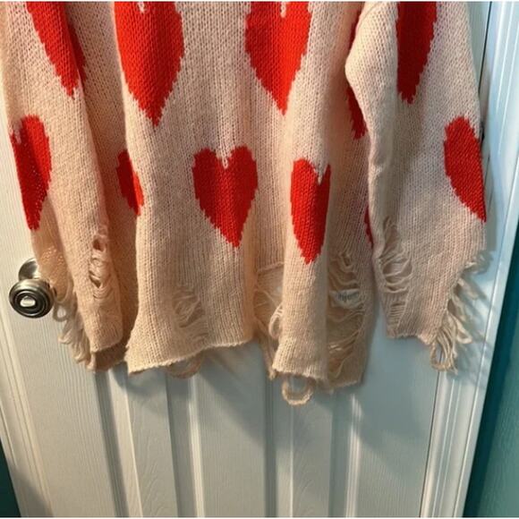 NEW! WILDFOX WHITE LABEL 'All Over Love' Lennon Sweater in PINK/ RED HEARTS (S) - Picture 10 of 11